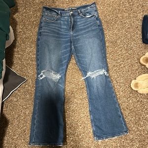 American Eagle 90s Bootcut. Stretch. Size 16